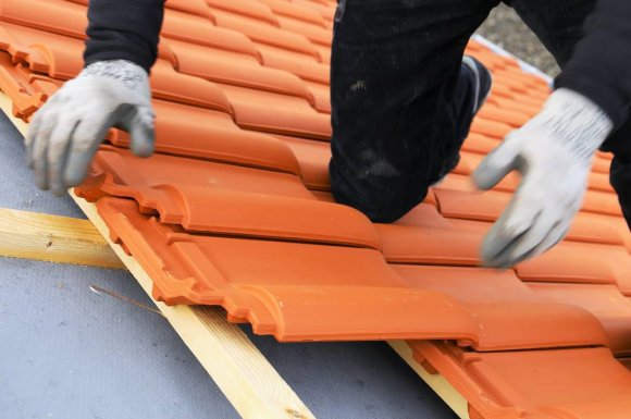 Réparation toiture tuile - Clermont-Ferrand - Entreprise SIEGRIST